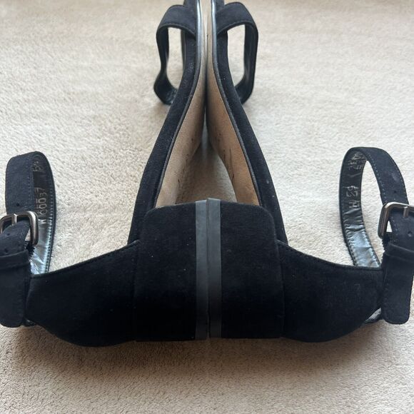 Stuart Weitzman Nudist June Black Suede Low Block Heel Ankle Strap Sandal US 5.5 - Picture 5 of 16